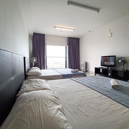 Appartamento Pj5 Soho By Wsy Petaling Jaya Esterno foto