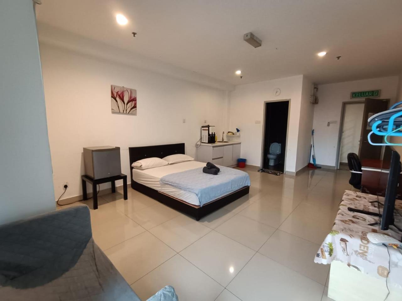 Appartamento Pj5 Soho By Wsy Petaling Jaya Esterno foto
