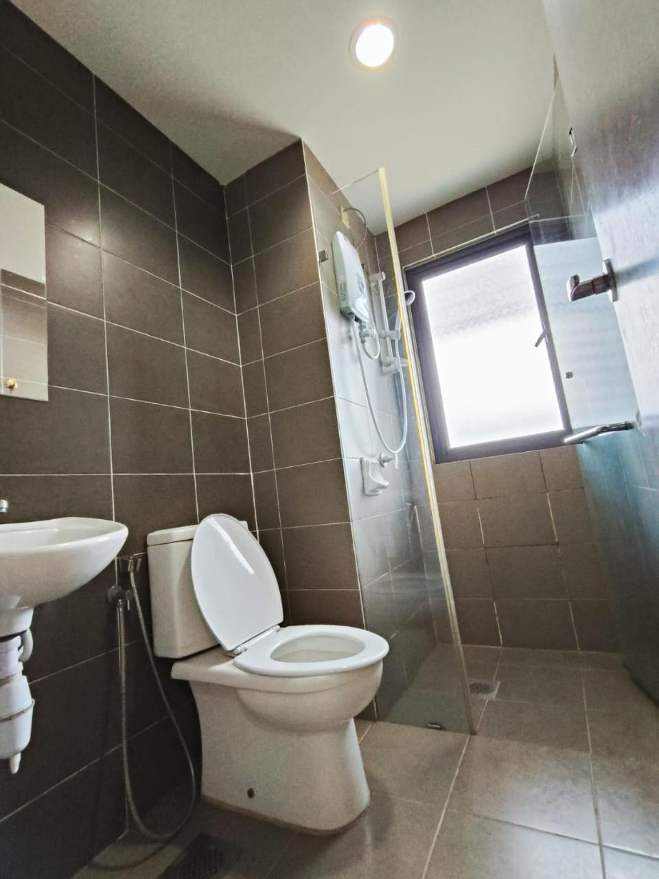 Appartamento Pj5 Soho By Wsy Petaling Jaya Esterno foto