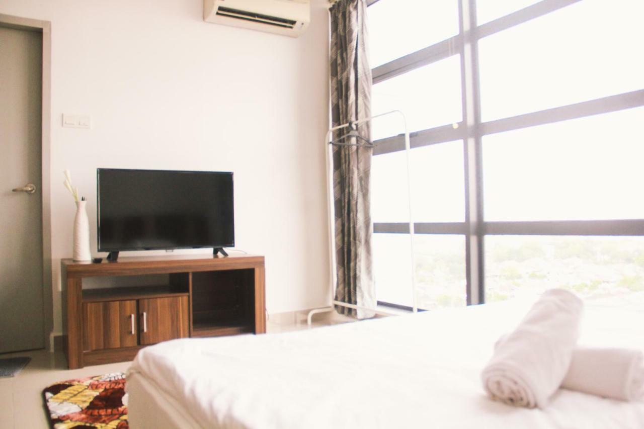 Appartamento Pj5 Soho By Wsy Petaling Jaya Esterno foto